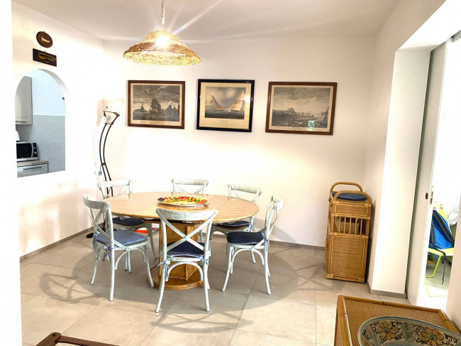 Casa semi indipendente in vendita a Marciana