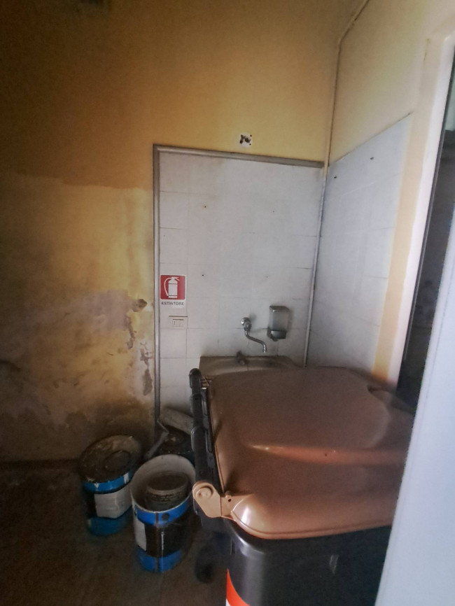 Negozio in vendita a Empoli