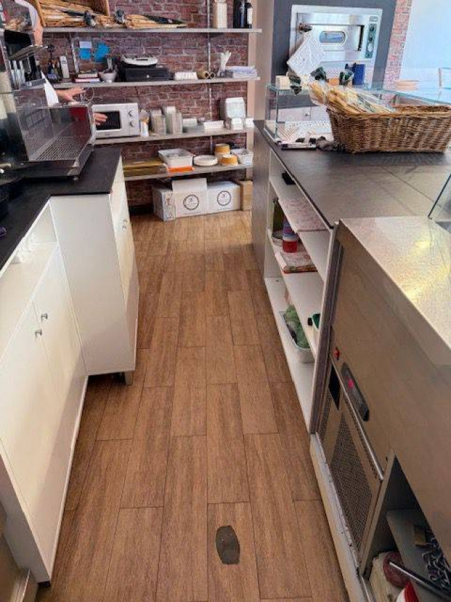 Attività/licenza in vendita a Torino