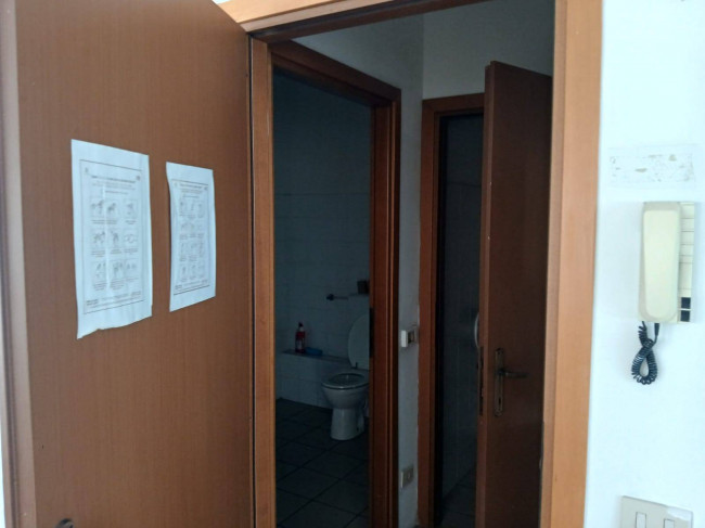 Fondo Artigianale in vendita a Capraia e Limite