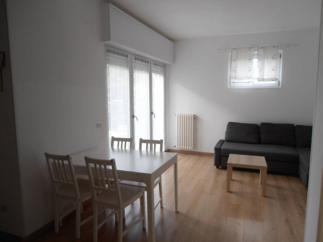 Appartamento in affitto a Maccagno con Pino e Veddasca