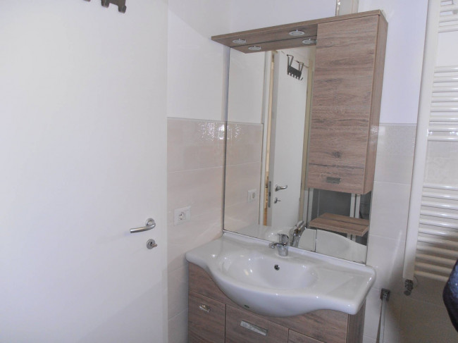 Appartamento in affitto a Maccagno con Pino e Veddasca