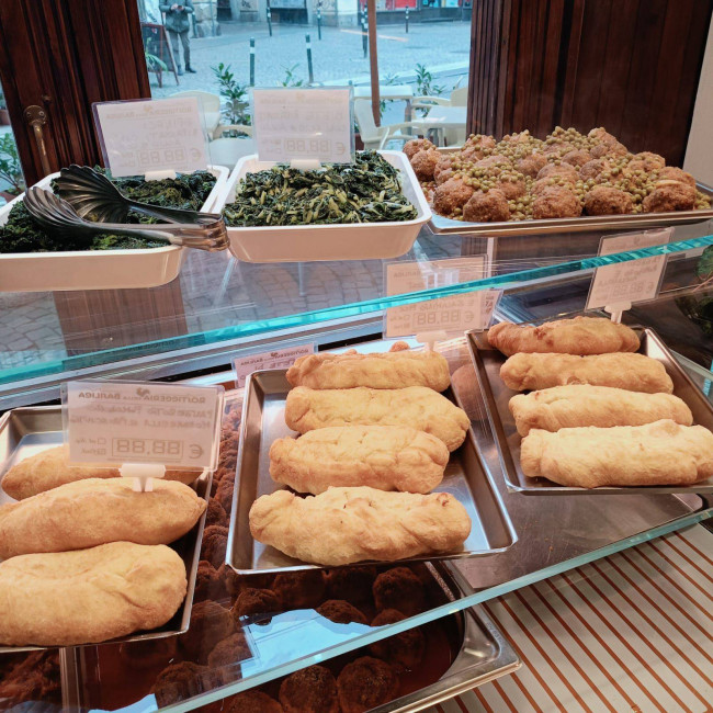 Attività/licenza in vendita a Torino