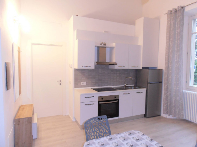 Appartamento in affitto a Porto Valtravaglia