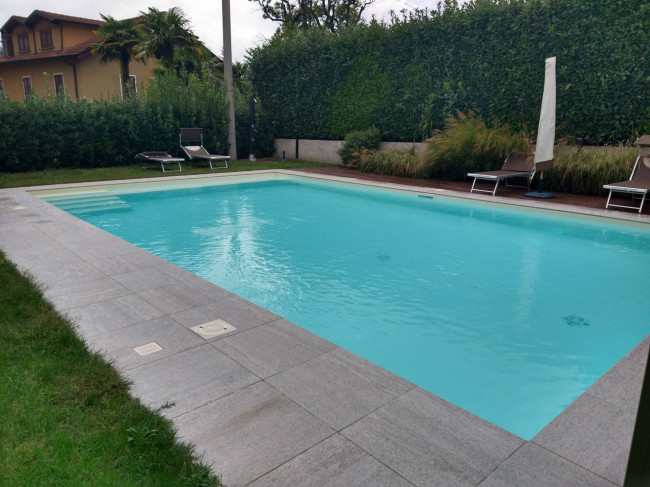 Appartamento in affitto a Porto Valtravaglia