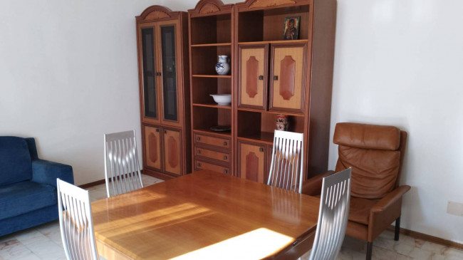 Appartamento in affitto a Forlì