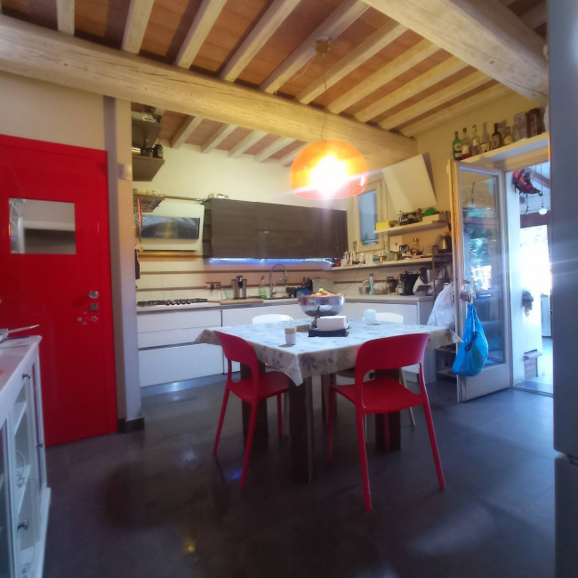 Casa semi indipendente in vendita a Vinci