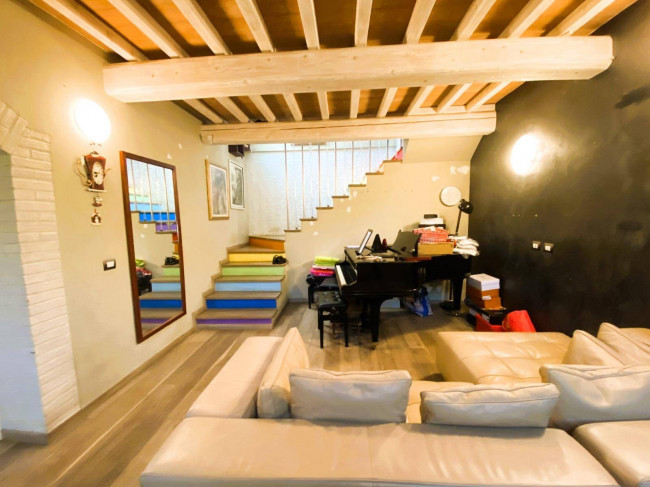 Casa semi indipendente in vendita a Vinci