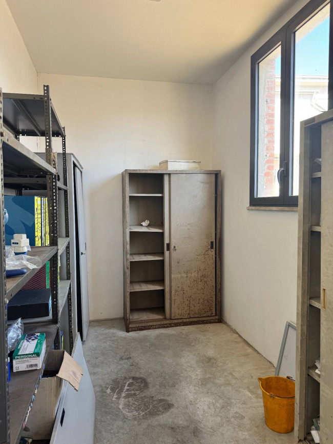 Capannone in affitto a Santa Croce sull'Arno