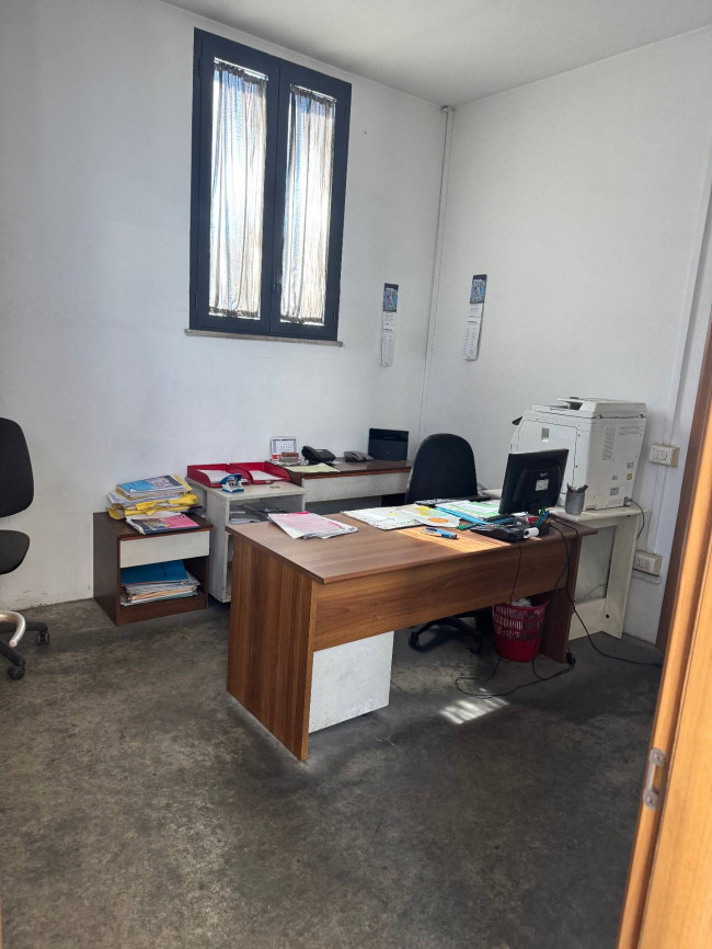 Capannone in affitto a Santa Croce sull'Arno