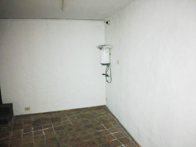 Negozio in affitto a Ravenna