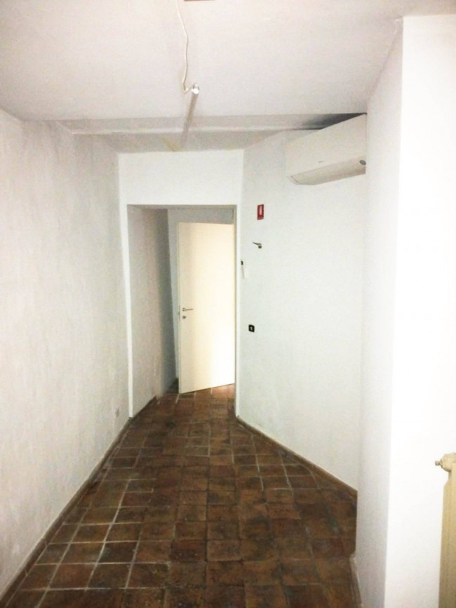 Negozio in affitto a Ravenna