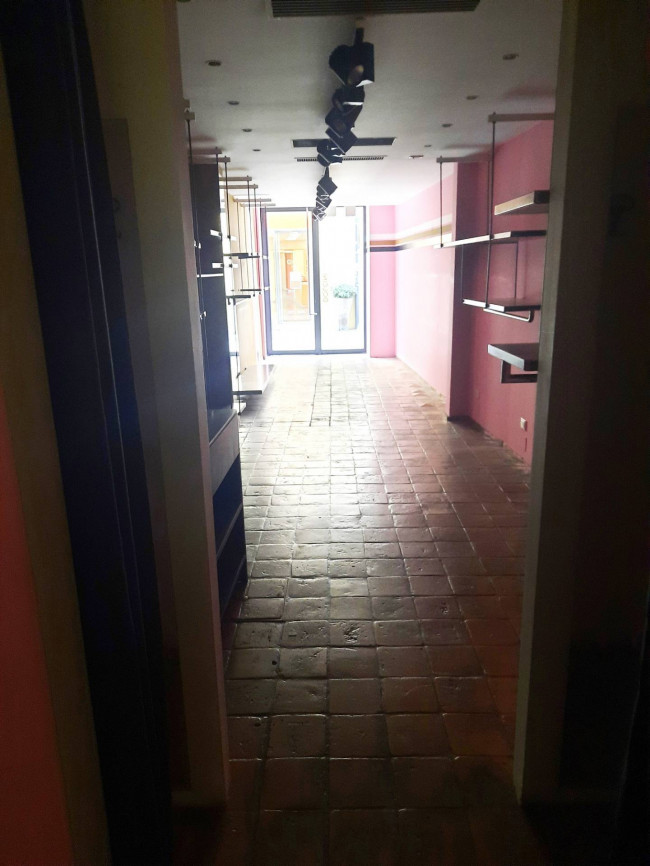 Negozio in affitto a Ravenna