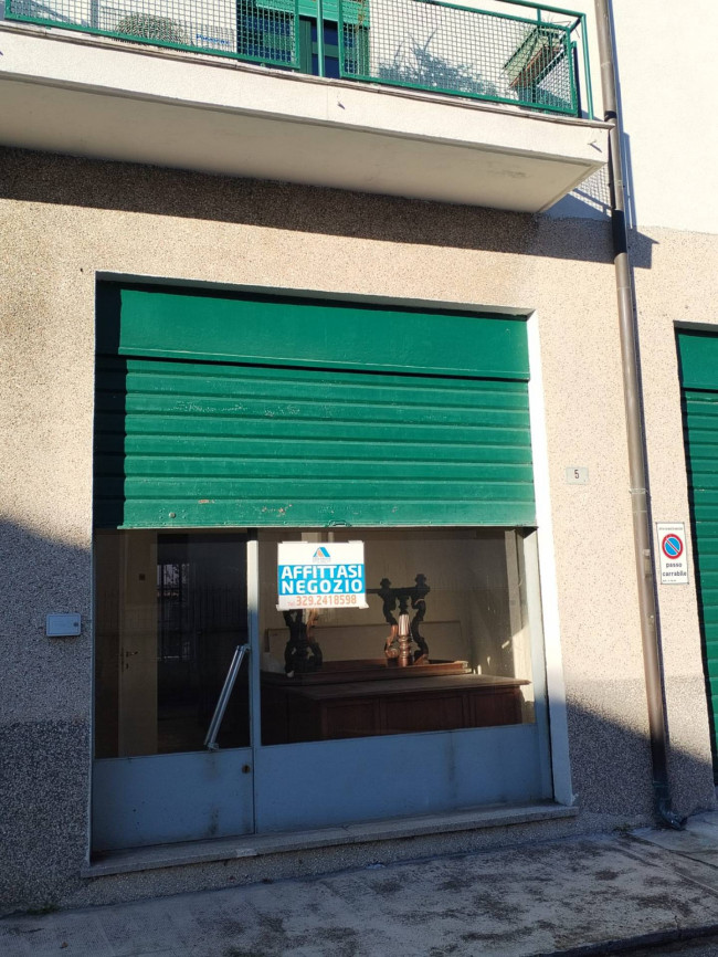 Negozio in affitto a Busto Arsizio