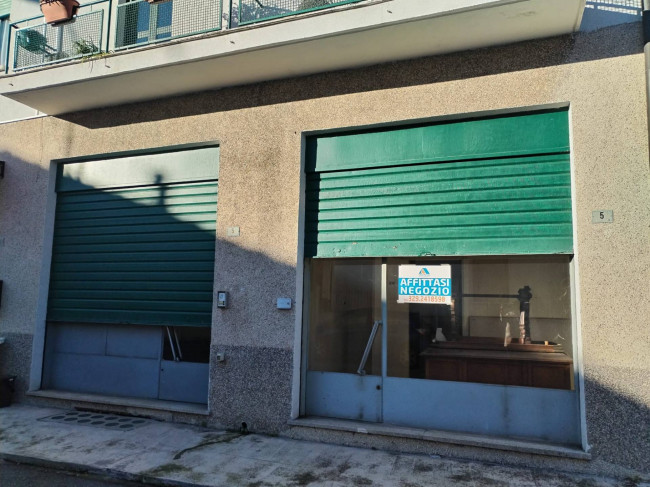 Negozio in affitto a Busto Arsizio