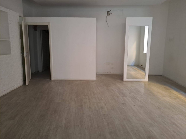 Fondo Commerciale in affitto a Empoli