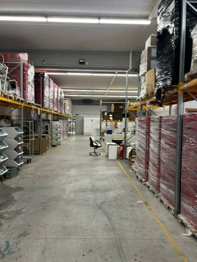 Laboratorio Artigianale in affitto a Empoli