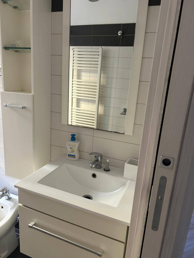 Appartamento in affitto a Capraia e Limite