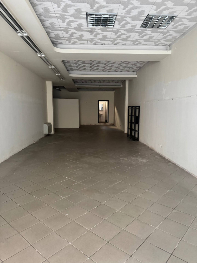 Fondo Commerciale in affitto a Fucecchio