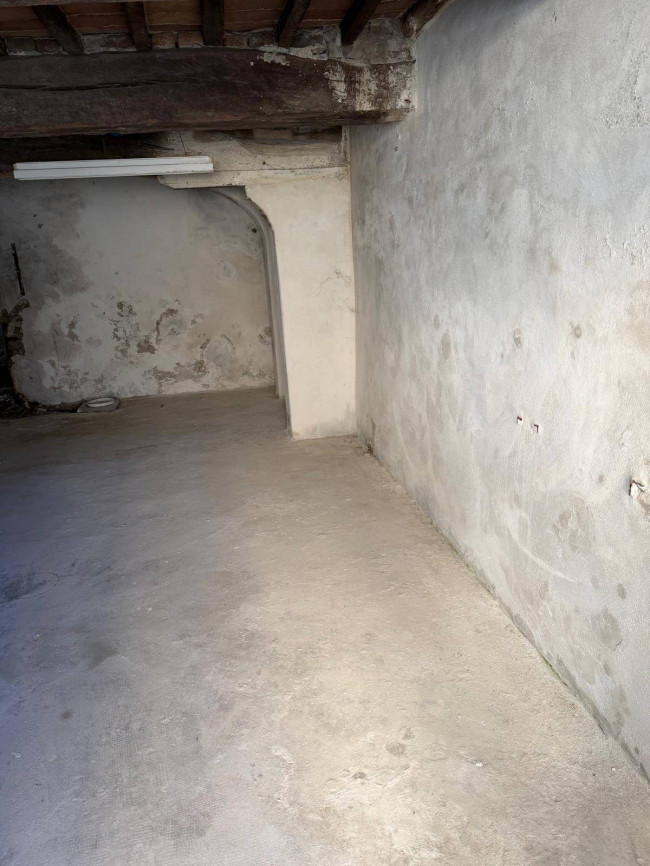 Box o garage in vendita a Castelfiorentino