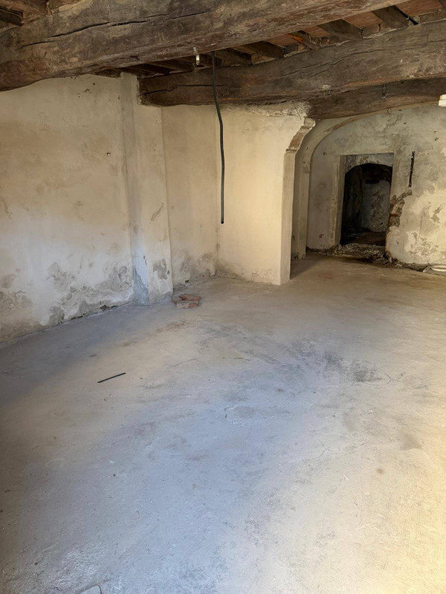 Box o garage in vendita a Castelfiorentino