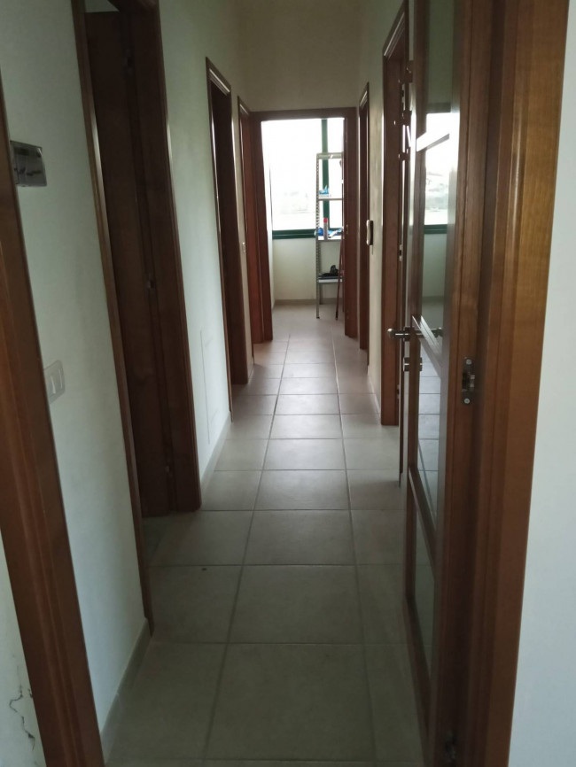 Capannone in affitto a Poggibonsi