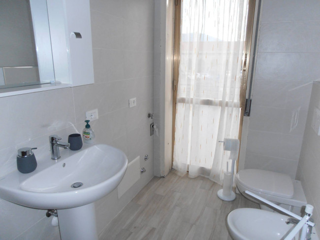 Appartamento in affitto a Luino