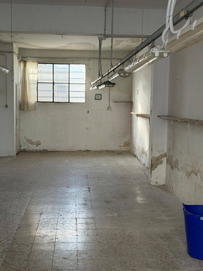 Laboratorio Artigianale in affitto a Empoli