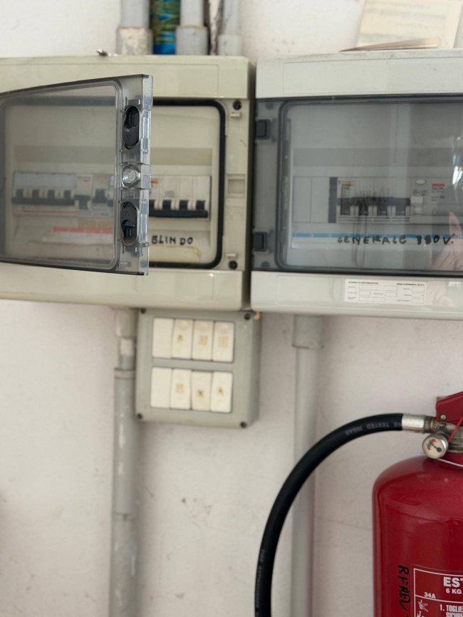 Laboratorio Artigianale in affitto a Empoli