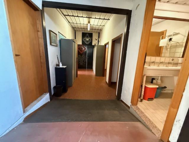 Capannone in affitto a Cerreto Guidi