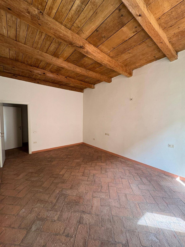 Appartamento in vendita a Dovadola