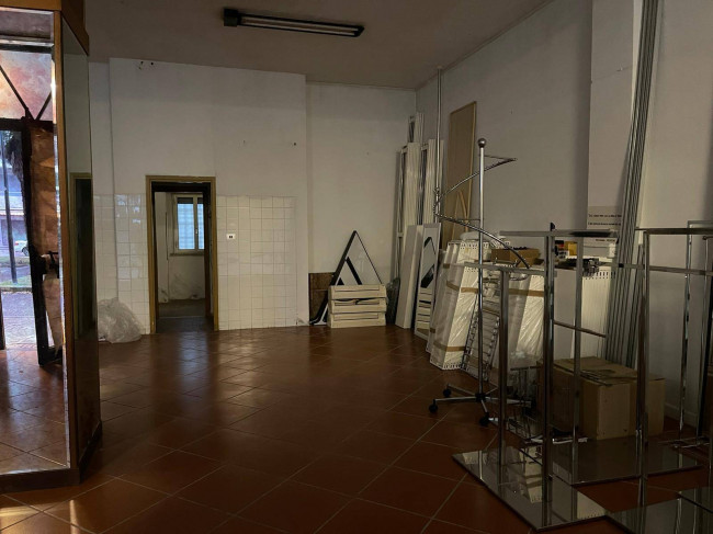 Negozio in vendita a Cervia