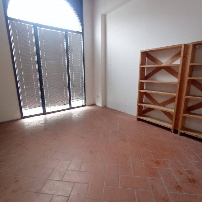 Fondo Commerciale in affitto a Empoli