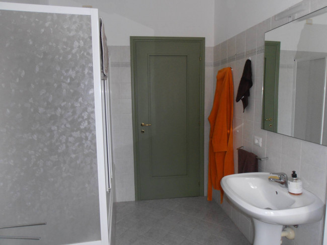 Appartamento in affitto a Porto Valtravaglia