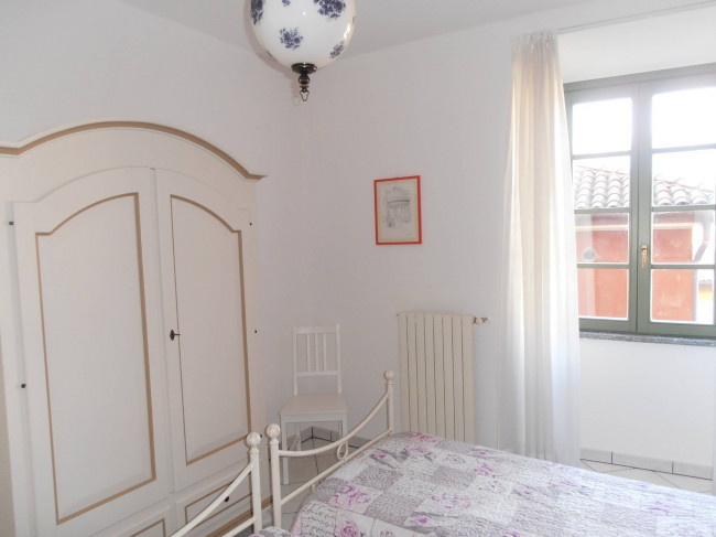 Appartamento in affitto a Porto Valtravaglia