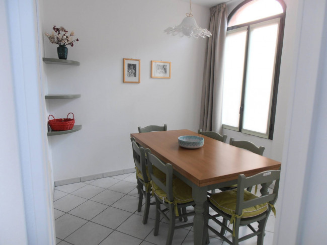 Appartamento in affitto a Porto Valtravaglia