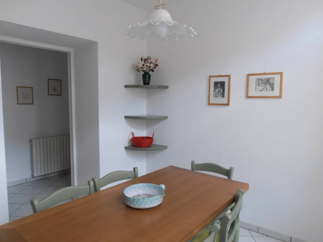 Appartamento in affitto a Porto Valtravaglia