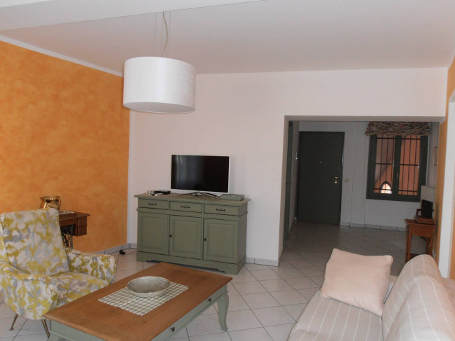 Appartamento in affitto a Porto Valtravaglia