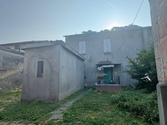 Casa semi indipendente in vendita a Meldola
