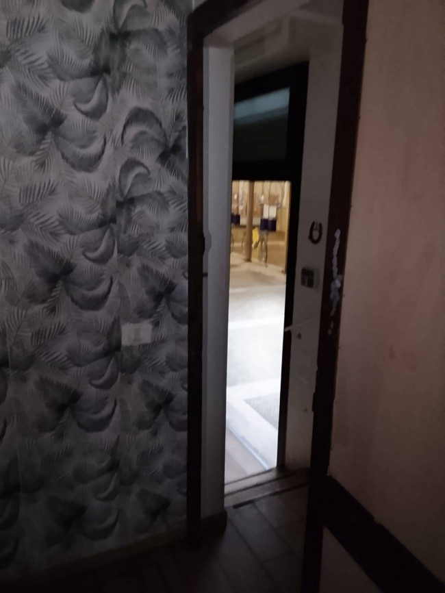 Fondo Commerciale in vendita a Cesena