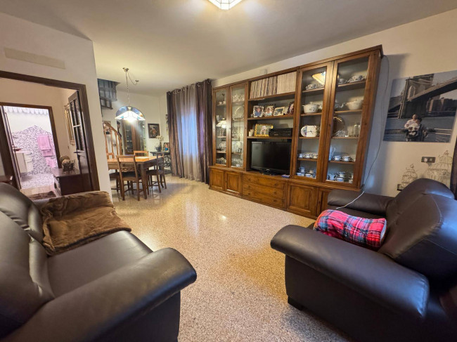 Casa indipendente in vendita a Cesena