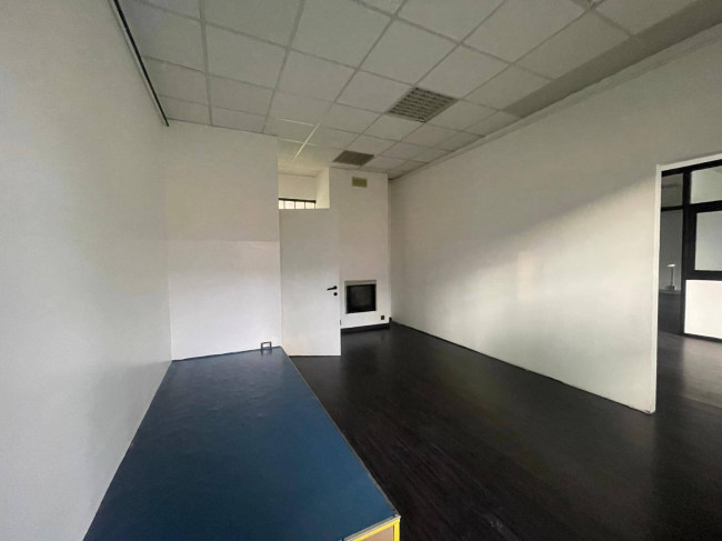 Negozio in affitto a Chivasso