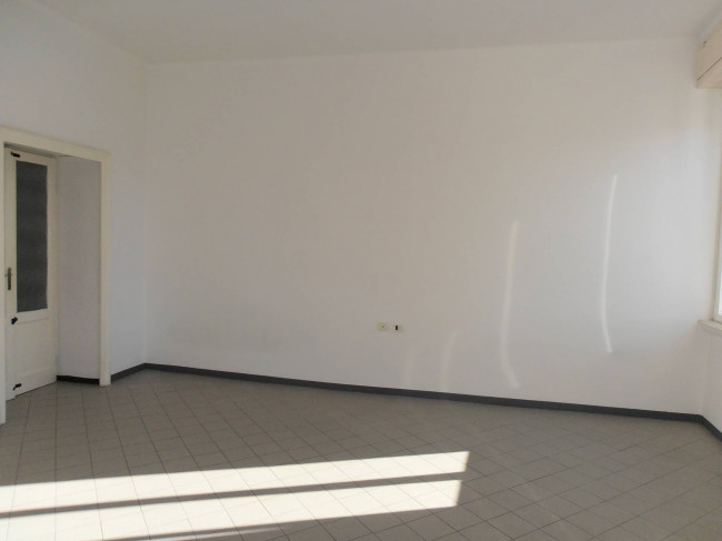 Appartamento in affitto a Luino