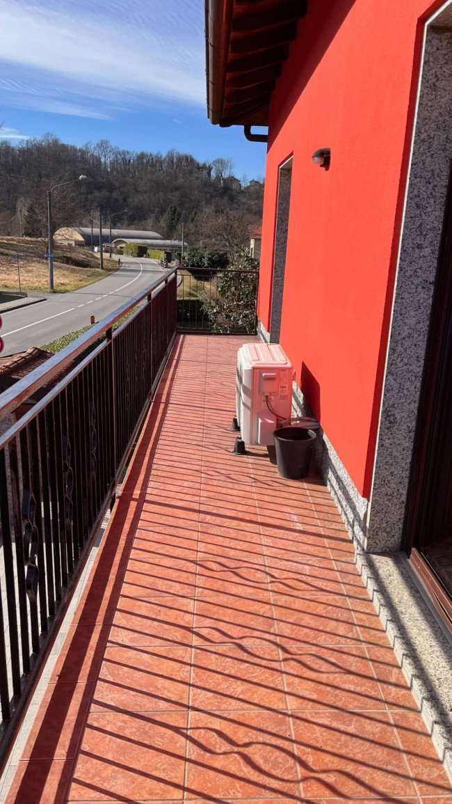 Appartamento in affitto a Cremenaga