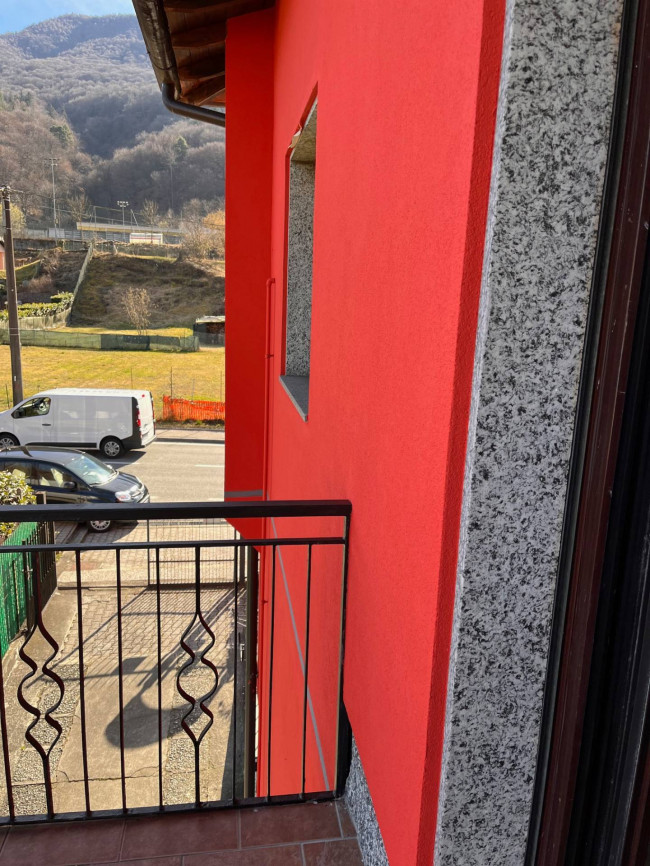 Appartamento in affitto a Cremenaga