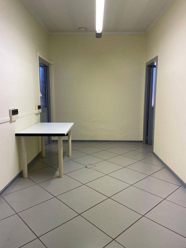 Ufficio in affitto a Chivasso