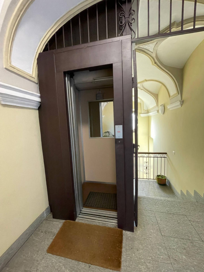 Ufficio in affitto a Chivasso