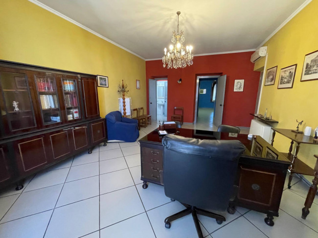 Ufficio in affitto a Chivasso