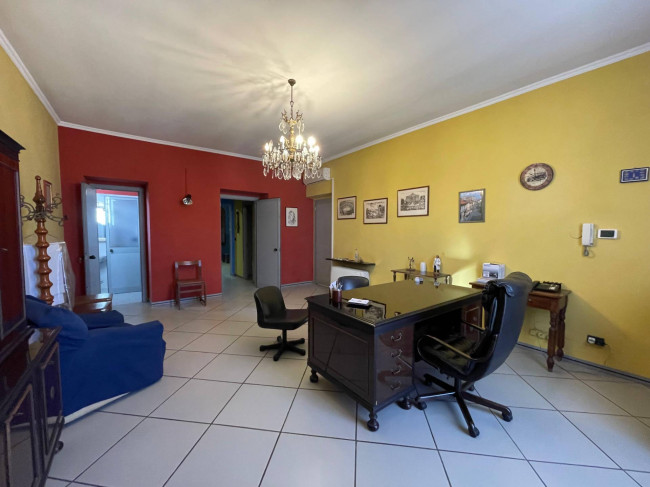 Ufficio in affitto a Chivasso