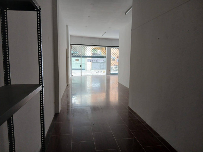 Negozio in affitto a Ravenna